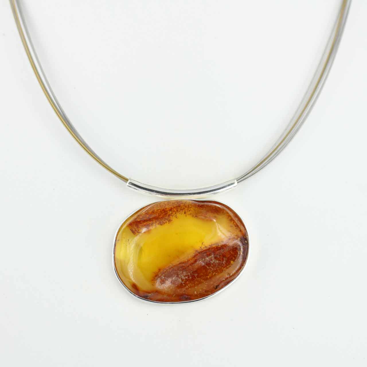 Bernsteinschmuck – Polens Geschenk an die Welt
